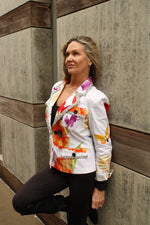 Load image into Gallery viewer, Gabriella&#39;s Floral Classic Blazer
