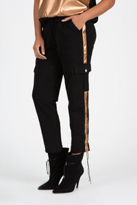 Knit Cargo Pant w Faux Leather Side Strip Black/Bronze