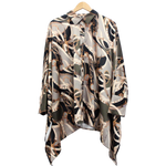 Load image into Gallery viewer, Status Quo Batwing Blouse
