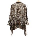 Load image into Gallery viewer, Lolita&#39;s Batwing Top
