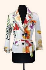 Load image into Gallery viewer, Gabriella&#39;s Floral Classic Blazer
