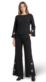 Load image into Gallery viewer, BATEAU Neck Top W Floral insert
