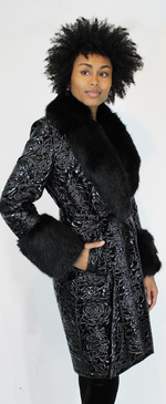 Load image into Gallery viewer, Glossy Quilted Floral Wrap Coat
